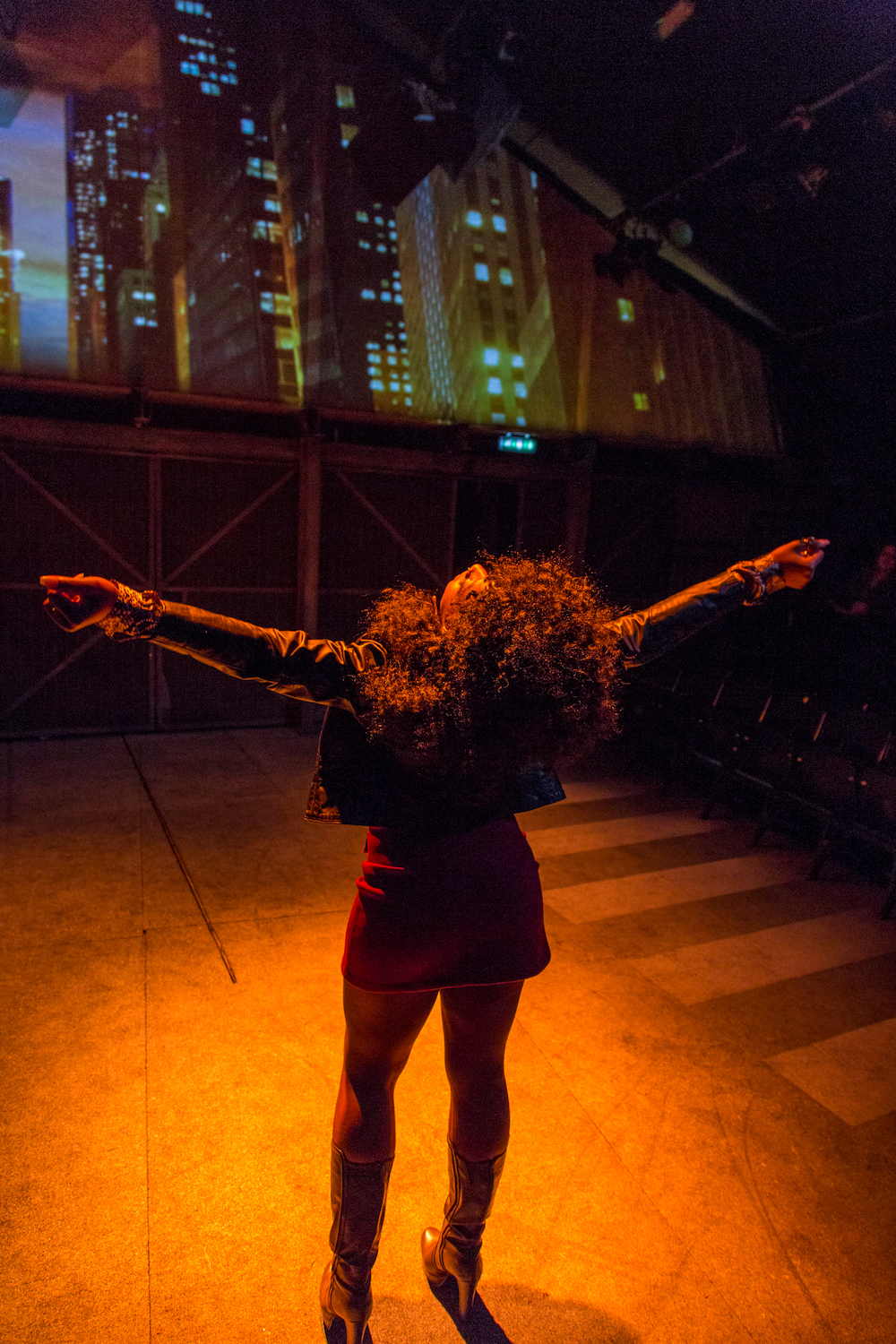 TShan-Williams-Queen-The-Life-at-Southwark-Playhouse-c-Conrad-Blakemore