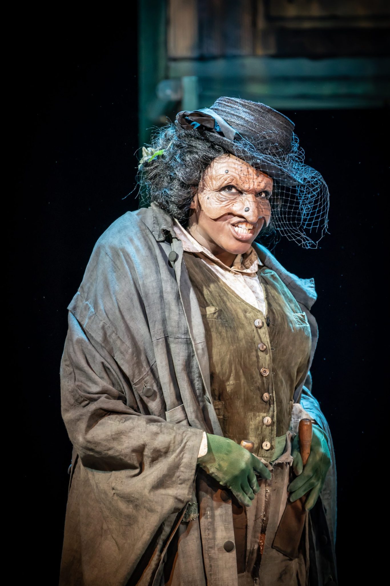 Into the Woods - Nicola Hughes (Witch) - Photo Marc Brenner copy